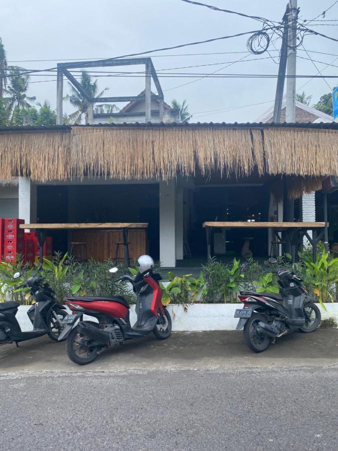 Paca'S Reggae Bar & Hostel Ambat Екстериор снимка